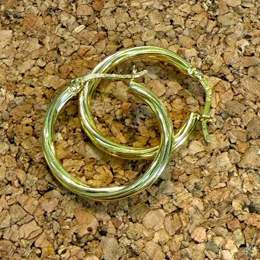 NEW Nordstrom Gold Plated 925 Sterling Silver Classic Twist Hoop Earrings